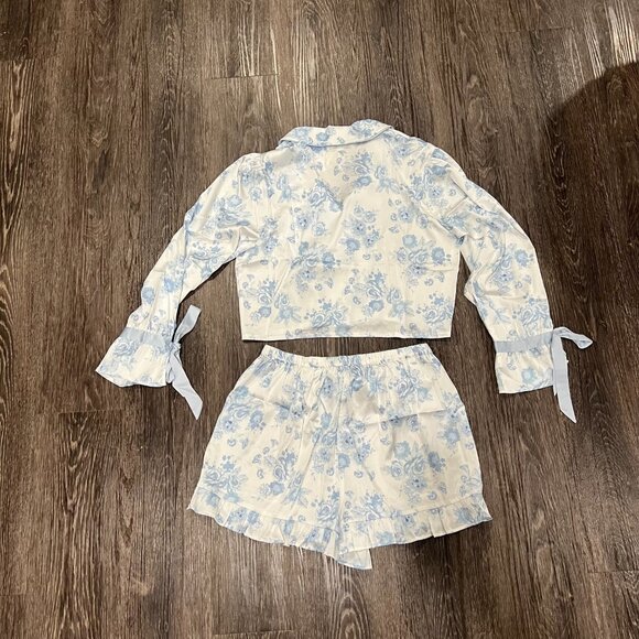 NWT Limited Edition Beach Riot Aurora & Luna Pj Set Baby Blue Floral - Picture 6 of 7